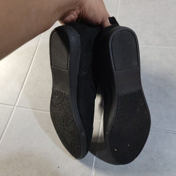 So Authentic American Heritage Womens 200756 Black Flat Ankle Booties Size 6M - Picture 7 of 9